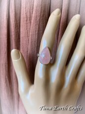 画像6: 【自己肯定・自信アップ】大ぶり高品質 大ぶりローズクォーツ指輪リング 14号 1点もの★ハンドメイド パワーストーン天然石ジュエリー お守り ヒーリングアクセサリー (6)
