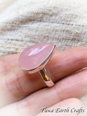 画像3: 【自己肯定・自信アップ】大ぶり高品質 大ぶりローズクォーツ指輪リング 14号 1点もの★ハンドメイド パワーストーン天然石ジュエリー お守り ヒーリングアクセサリー (3)
