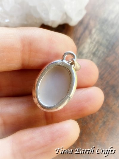 画像1: 【直感力アップ・潜在能力を引き出す】高品質ホワイトムーンストーン ペンダントトップ＊ヒーリングストーン ジュエリー天然石アクセサリー スピリチュアル 恋愛成就お守り 