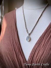 画像19: 【直感力アップ・潜在能力を引き出す】高品質ホワイトムーンストーン ペンダントトップ＊ヒーリングストーン ジュエリー天然石アクセサリー スピリチュアル 恋愛成就お守り  (19)