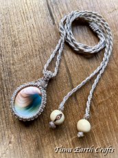 画像20: 両面使い可能♪ 聖なる貝 シヴァアイ ペンダント・ネックレス 1点もの 生成り シンプル＆ナチュラル　リバーシブル 天然石パワーストーンお守りアクセサリー マクラメ ハンドメイド  ヨガ 瞑想 サードアイ (20)