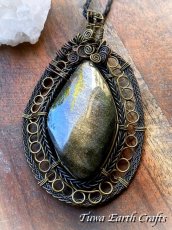 画像2: 石全長5.8cm超特大【魔除け・厄除け・積極性アップ】メキシコ産 高品質ゴールドシーン オブシディアンネックレス ペンダント ゴールデンオブシディアン 黒曜石 ハンドメイド 手仕事 渦巻き・スパイラル ワイヤーアート 天然石パワーストーン 縁切り お守り ネックレス マクラメアクセサリー ヒーリング　エスニック・トライバル アンティーク・ヴィンテージ風 (2)