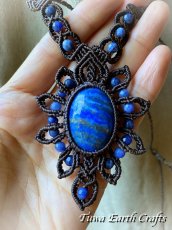 画像2: 【開運・受験お守り・厄除け】高品質ラピスラズリ ネックレス 1点もの パワーストーン天然石アクセサリー　マクラメ編み ハンドメイド　ヒーリングジュエリー スピリチュアル ステージ衣装 (2)