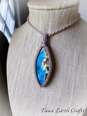 画像9: 超特大♪ 石全長6cm大ぶり 高品質レインボーラブラドライト ネックレス ペンダント ブルー・ゴールド・ピンク・パープル神秘的閃光＊シンプル マクラメ　ヒーリング天然石パワーストーンアクセサリー　お守りジュエリー (9)