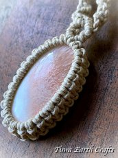 画像3: 地球と身体に優しいヘンプ素材🌿【浄化・ヒーリング・瞑想】大ぶり高品質スコレサイト　ペンダント/ネックレス*シンプル＆ナチュラル*ヒーリング天然石パワーストーン*ハンドメイド　マクラメ編みアクセサリー　お守りヒーリングストーン (3)