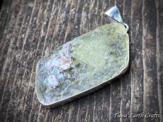 画像29: 【魔除けお守り】大ぶり 石全長4.6cm 高品質 古代ローマングラス ペンダントトップ 美銀化★1点もの スターリングシルバー お守り アクセサリー ヒーリングジュエリー　 (29)