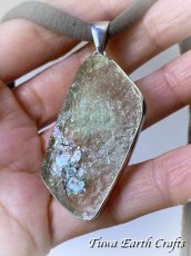 画像13: 【魔除けお守り】大ぶり 石全長4.6cm 高品質 古代ローマングラス ペンダントトップ 美銀化★1点もの スターリングシルバー お守り アクセサリー ヒーリングジュエリー　 (13)