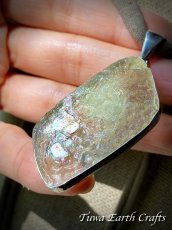 画像15: 【魔除けお守り】大ぶり 石全長4.6cm 高品質 古代ローマングラス ペンダントトップ 美銀化★1点もの スターリングシルバー お守り アクセサリー ヒーリングジュエリー　 (15)