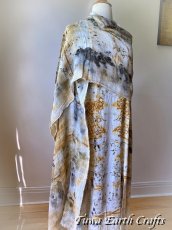 画像5: 薬草・草木染めエコプリント x ふわふわメキシココットン 大判ショール 手染めボタニカルダイ 押し花染め 自然派ナチュラルファッション＊ストール/巻きスカート/羽織り*ハンドメイド 薬草魔女 天然染料 天然素材 冷房対策 日除け プレゼント ギフト スカーフ  (5)