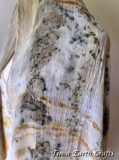 画像6: 薬草・草木染めエコプリント x ふわふわメキシココットン 大判ショール 手染めボタニカルダイ 押し花染め 自然派ナチュラルファッション＊ストール/巻きスカート/羽織り*ハンドメイド 薬草魔女 天然染料 天然素材 冷房対策 日除け プレゼント ギフト スカーフ  (6)