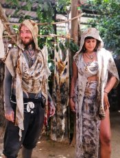 画像29: フード付き 薬草・草木染めエコプリント x ふわふわメキシココットン 大判ショール 手染めボタニカルダイ 押し花染め ナチュラルファッション＊ストール/羽織り/カーディガン*ハンドメイド 天然染料 天然素材 冷房対策 日除け プレゼント ギフト スカーフ  (29)