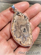 画像12: 石全長4.6cm 大ぶり高品質ブルーフォレスト 珪化木 ペトリファイドウッド  ペンダントトップ 1点もの★ヒーリングストーン天然石ジュエリー　パワーストーンアクセサリー (12)