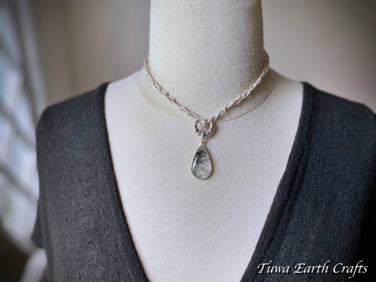 画像9: 【健康運アップ・厄除けお守り・浄化】大ぶり♪ 高品質ブラックトルマリンインクォーツ ペンダントトップ★パワーストーン天然石ハンドメイドアクセサリー スターリングシルバー ヒーリング スピリチュアル お守り　電磁波対策　積極性向上 (9)