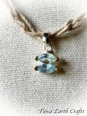 画像4: 【モチベーションアップ・意志の強化】宝石質ブルートパーズ  ペンダントトップ 1点もの  ヒーリングストーン 天然石 パワーストーン お守り アクセサリー ヒーリングジュエリー   (4)