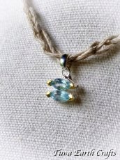 画像5: 【モチベーションアップ・意志の強化】宝石質ブルートパーズ  ペンダントトップ 1点もの  ヒーリングストーン 天然石 パワーストーン お守り アクセサリー ヒーリングジュエリー   (5)