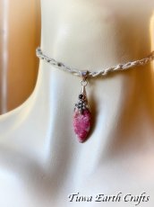 画像5: 【女性性と愛のシンボル】高品質ピンクチューライト＆ガーネット ペンダントトップ　１点もの　ピンクゾイサイト　ヒーリングジュエリーお守り天然石パワーストーン　アクセサリー　 (5)