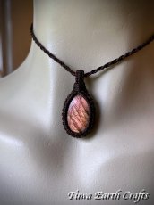 画像13: 幻想的 夕焼け色♪【夢の実現・直観力アップ】高品質ピンク ラブラドライト ネックレス ペンダント＊シンプル 1点もの マクラメ ヒーリング天然石パワーストーンアクセサリー レインボーラブラドライト スピリチュアルお守りジュエリー (13)