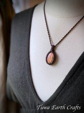 画像21: 幻想的 夕焼け色♪【夢の実現・直観力アップ】高品質ピンク ラブラドライト ネックレス ペンダント＊シンプル 1点もの マクラメ ヒーリング天然石パワーストーンアクセサリー レインボーラブラドライト スピリチュアルお守りジュエリー (21)