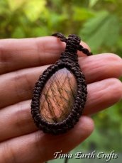 画像8: 幻想的 夕焼け色♪【夢の実現・直観力アップ】高品質ピンク ラブラドライト ネックレス ペンダント＊シンプル 1点もの マクラメ ヒーリング天然石パワーストーンアクセサリー レインボーラブラドライト スピリチュアルお守りジュエリー (8)