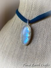 画像20: 【直感力アップ・潜在能力を引き出す】高品質ロイヤルレインボームーンストーン ペンダントトップ with 宝石質サファイア＊ヒーリングストーン 天然石アクセサリー スピリチュアル 恋愛成就お守り　彫金ジュエリー (20)