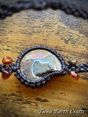 画像15: 【開運お守り・癒し・生命力アップ】高品質 アンモナイト化石 ＆琥珀 ブレスレット バングル ＊アンバー 1点ものマクラメ編みアクセサリー ハンドメイド＊天然石パワーストーン お守りアクセサリー ヒーリング スピリチュアルジュエリー (15)