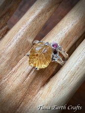 画像22: 【自信・積極性アップ・開運】1点物 高品質シトリン リング with 宝石質ロードライトガーネット 指輪 16号★植物・葉っぱデザイン 商売繁盛・財運・金運アップお守り ハンドメイドジュエリー　パワーストーン天然石ヒーリングストーン お守りアクセサリー　スピリチュアル　11月誕生石 (22)
