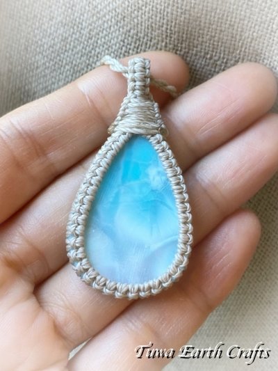 画像1: 【愛と平和のシンボル】大ぶり 高品質ラリマー ペンダント/ネックレス　シンプル＆ナチュラル 生成り＊世界三大ヒーリングストーン 1点もの天然石パワーストーンお守りマクラメアクセサリー