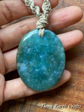 画像8: 【癒し・豊穣】石全長4.6cm大ぶり高品質モスアゲート瑪瑙 ネックレス チョーカー ペンダント　地球と身体に優しいヘンプ素材 1点物 シンプル＆ナチュラル★無染色 生成り ナチュラル天然素材オーガニックファッション  ハンドメイドお守り天然石ヒーリングストーン マクラメアクセサリー (8)