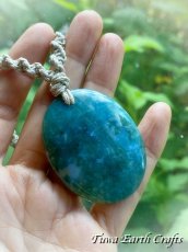 画像27: 【癒し・豊穣】石全長4.6cm大ぶり高品質モスアゲート瑪瑙 ネックレス チョーカー ペンダント　地球と身体に優しいヘンプ素材 1点物 シンプル＆ナチュラル★無染色 生成り ナチュラル天然素材オーガニックファッション  ハンドメイドお守り天然石ヒーリングストーン マクラメアクセサリー (27)