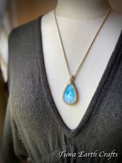 画像15: 【愛と平和のシンボル】大ぶり 高品質ラリマー ペンダント/ネックレス　シンプル＆ナチュラル 生成り＊世界三大ヒーリングストーン 1点もの天然石パワーストーンお守りマクラメアクセサリー (15)