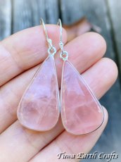 画像3: 【自己肯定・自信アップ】大ぶり高品質ローズクォーツ ピアス*1点物 ヒーリングジュエリー 天然石 パワーストーンアクセサリー  (3)