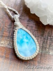 画像4: 【愛と平和のシンボル】大ぶり 高品質ラリマー ペンダント/ネックレス　シンプル＆ナチュラル 生成り＊世界三大ヒーリングストーン 1点もの天然石パワーストーンお守りマクラメアクセサリー (4)