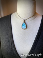 画像13: 【愛と平和のシンボル】大ぶり 高品質ラリマー ペンダント/ネックレス　シンプル＆ナチュラル 生成り＊世界三大ヒーリングストーン 1点もの天然石パワーストーンお守りマクラメアクセサリー (13)