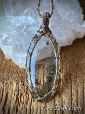 画像2: 石全長4cm大ぶり♪【開運・自営業お守り・財運アップ】高品質ガーデンクォーツ ペンダント/ネックレス*シンプル 庭園水晶 クローライトインクォーツ 1点もの*天然石パワーストーン アクセサリー マクラメ お守りヒーリングジュエリー スピリチュアル (2)
