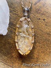 画像8: 【開運・自信アップ・財運アップ】高品質シトリン原石 ネックレス・ペンダント 1点もの シンプル 黄水晶*ヒーリング 金運アップお守り ジュエリー天然石パワーストーン マクラメ編みアクセサリー 金属アレルギー対応 11月誕生石 (8)
