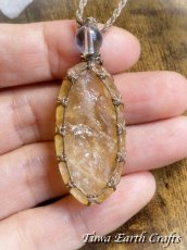 画像10: 【開運・自信アップ・財運アップ】高品質シトリン原石 ネックレス・ペンダント 1点もの シンプル 黄水晶*ヒーリング 金運アップお守り ジュエリー天然石パワーストーン マクラメ編みアクセサリー 金属アレルギー対応 11月誕生石 (10)