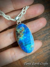 画像14: 【夢の実現をサポート】高品質スペクトロライト・ラブラドライト ペンダントトップ 神秘的ブルー・ゴールドの閃光 1点物 パワーストーン天然石 お守りアクセサリー ヒーリングジュエリー スピリチュアル (14)