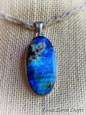 画像8: 【夢の実現をサポート】高品質スペクトロライト・ラブラドライト ペンダントトップ 神秘的ブルー・ゴールドの閃光 1点物 パワーストーン天然石 お守りアクセサリー ヒーリングジュエリー スピリチュアル (8)