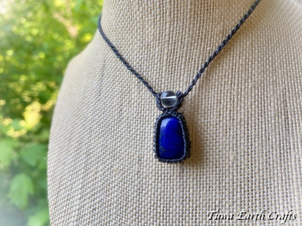 画像18: 【邪気払い・開運・受験お守り】高品質ラピスラズリ（アフガニスタン産）ペンダント ネックレス　 マクラメ 星空色 シンプル パワーストーン天然石アクセサリー 合格祈願　厄除けお守り スピリチュアル (18)