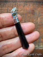 画像5: 【邪気除け・夢の実現・金運アップ】高品質ブラックトルマリン ポイント ペンダントトップ with グリーントルマリン★1点もの スターリングシルバー 天然石 ヒーリングジュエリー スピリチュアル 魔除け 厄除け お守り パワーストーンアクセサリー (5)