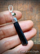 画像4: 【邪気除け・夢の実現・金運アップ】高品質ブラックトルマリン ポイント ペンダントトップ with グリーントルマリン★1点もの スターリングシルバー 天然石 ヒーリングジュエリー スピリチュアル 魔除け 厄除け お守り パワーストーンアクセサリー (4)