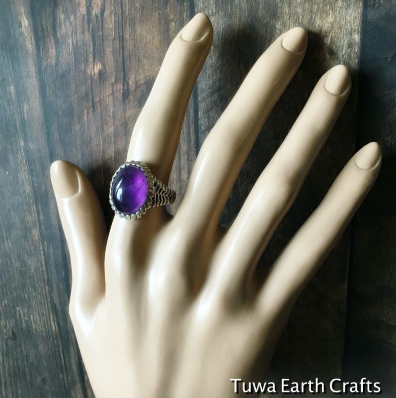 直観力向上・浄化・保護】大ぶり高品質 アメジスト 紫水晶 リング 指輪